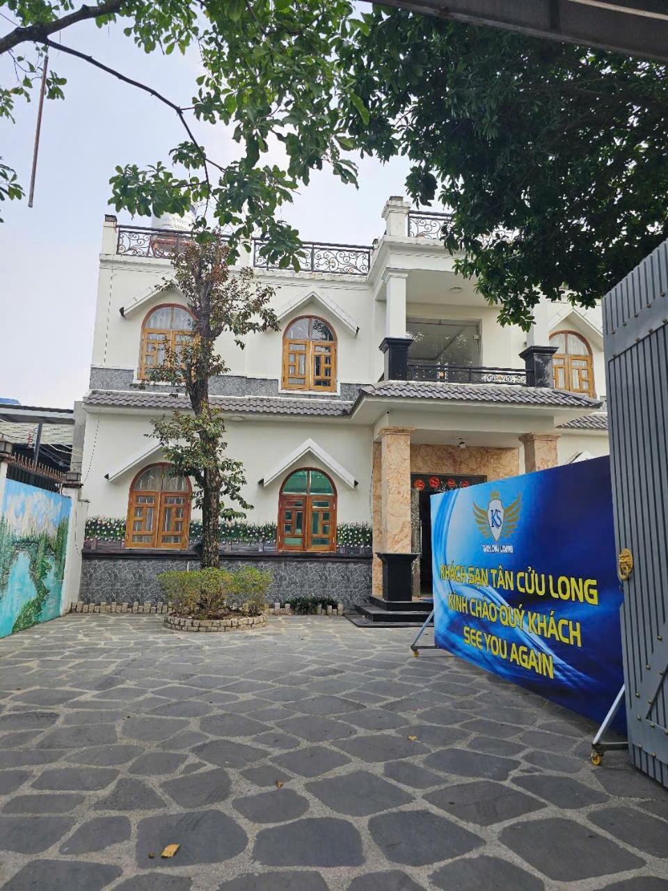 Khach San Tan Cuu Long Hotel Binh Chanh Buitenkant foto